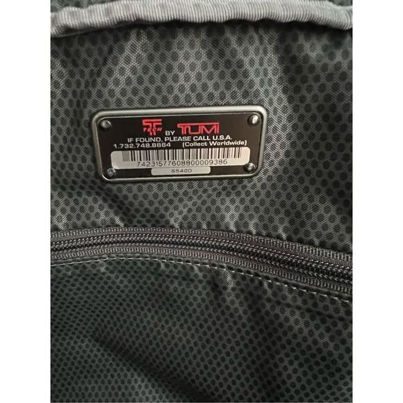 Tumi T-Tech Men's Black Nylon Expandable CarryOn  Bag #5540D - Picture 6 of 11